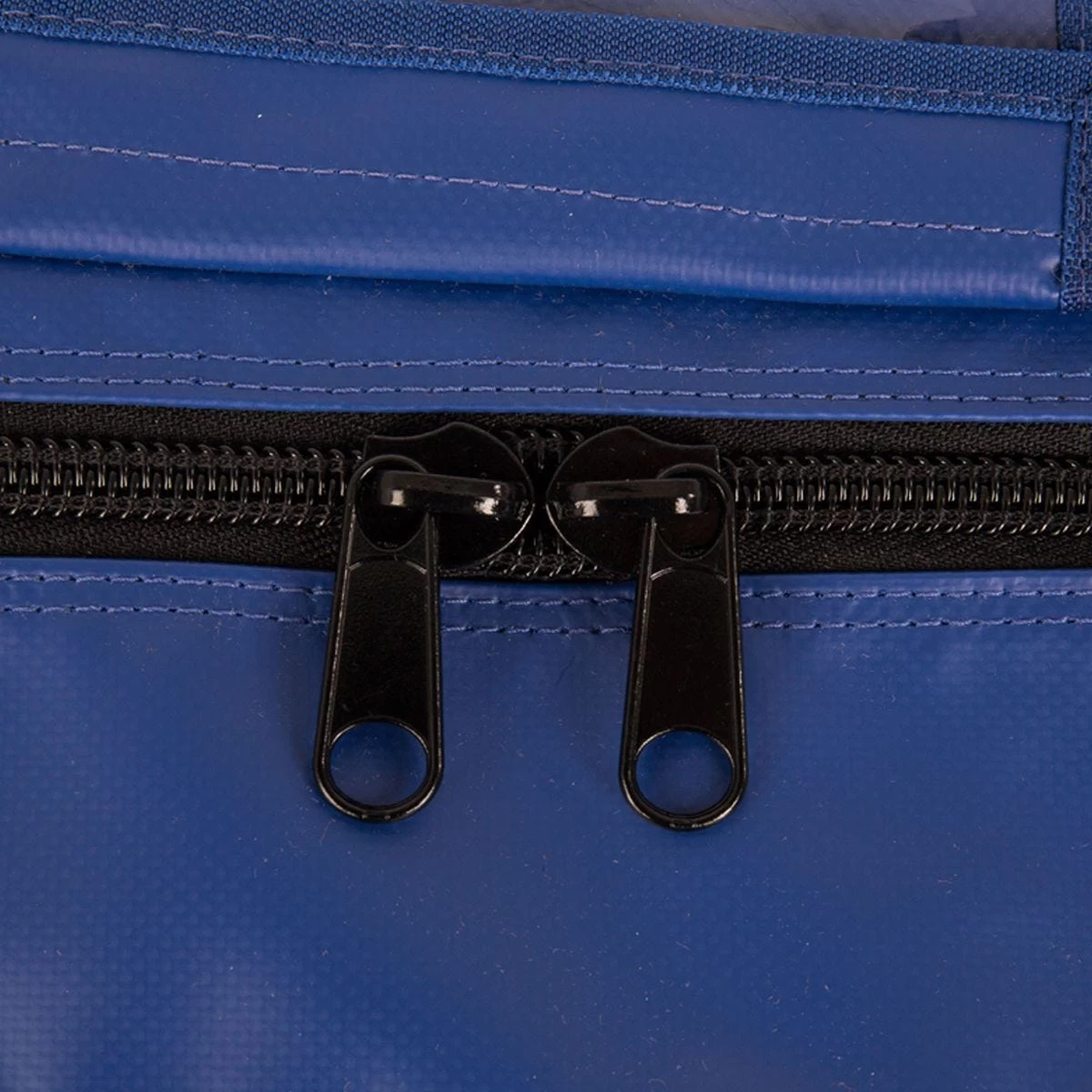 Warrior Pro Coaches Small 21in. Hockey Bag 4 Warrior Pro Coaches Small 21in. Hockey Bag - Image 4